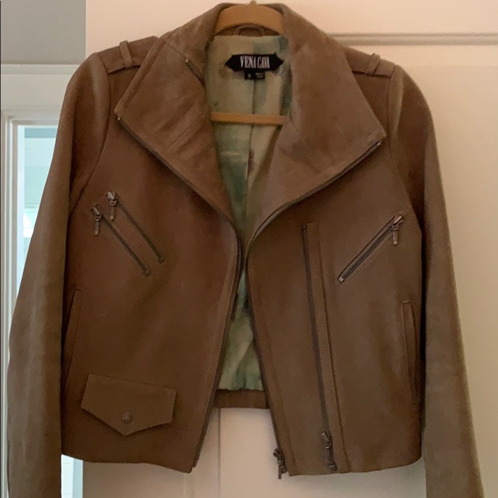 Leather coat with zippers